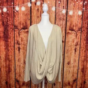 SALE!! Forever 21 cream crossover slouchy sweater women's size Medium FALL!